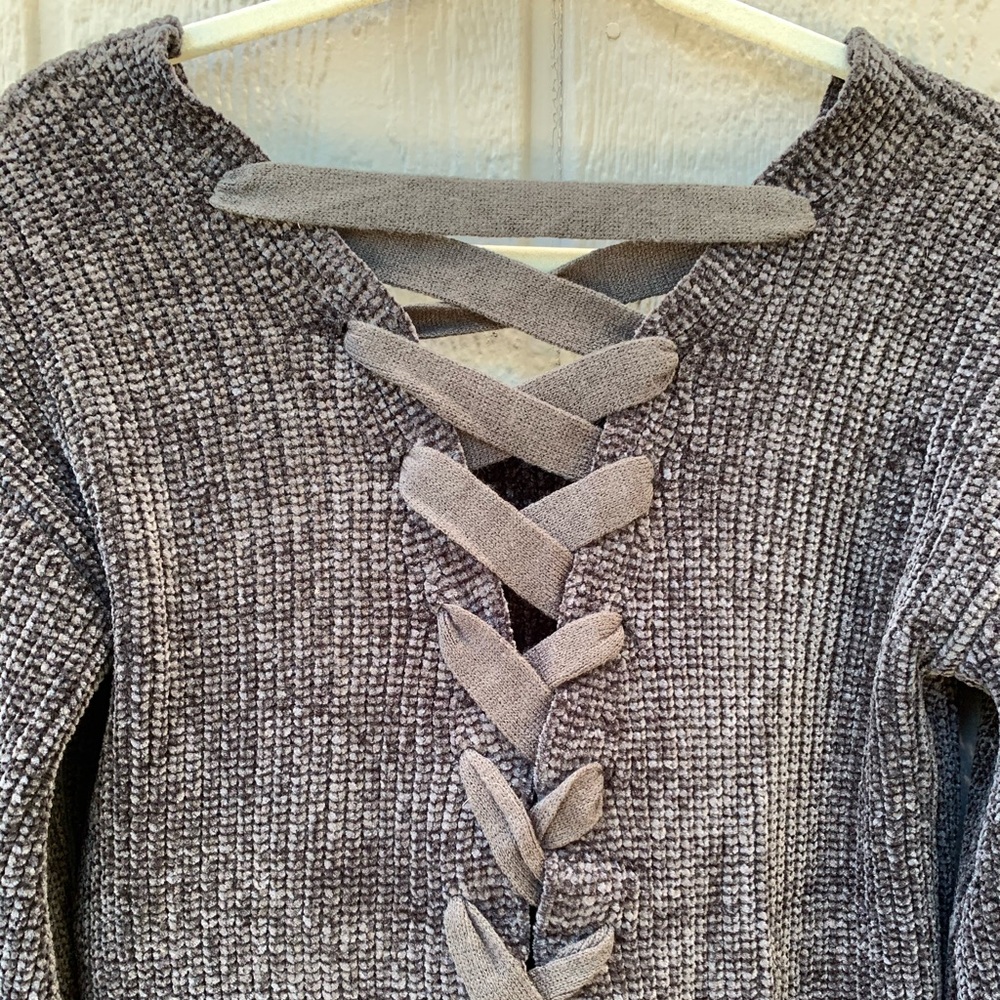 Willow & Clay ballon sleeve chenille sweater - Picture 8 of 11